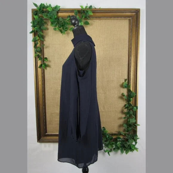 Vince Camuto Cold Shoulder Open Sleeve Shift Dress - Picture 4 of 6